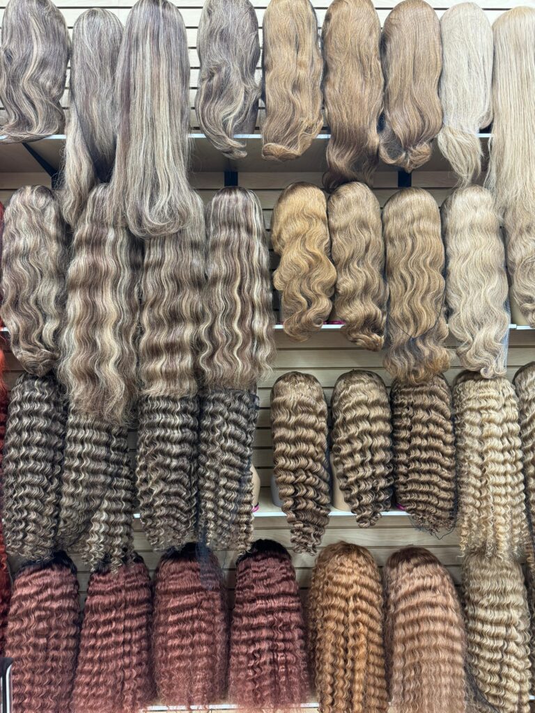 Wig store in Tampa, FL